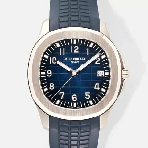 Patek Philippe Aquanaut 5168G-001 42mm White gold Blue