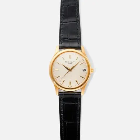 Patek Philippe Calatrava 3998J-001 34mm Yellow gold 2