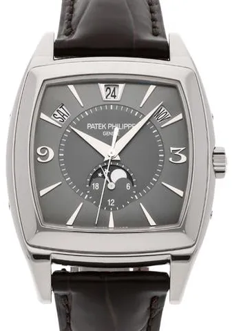 Patek Philippe Gondolo 5135G-010 38mm White gold Gray