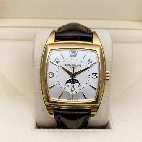 Patek Philippe Gondolo 5135J-001 51mm Yellow gold Silver