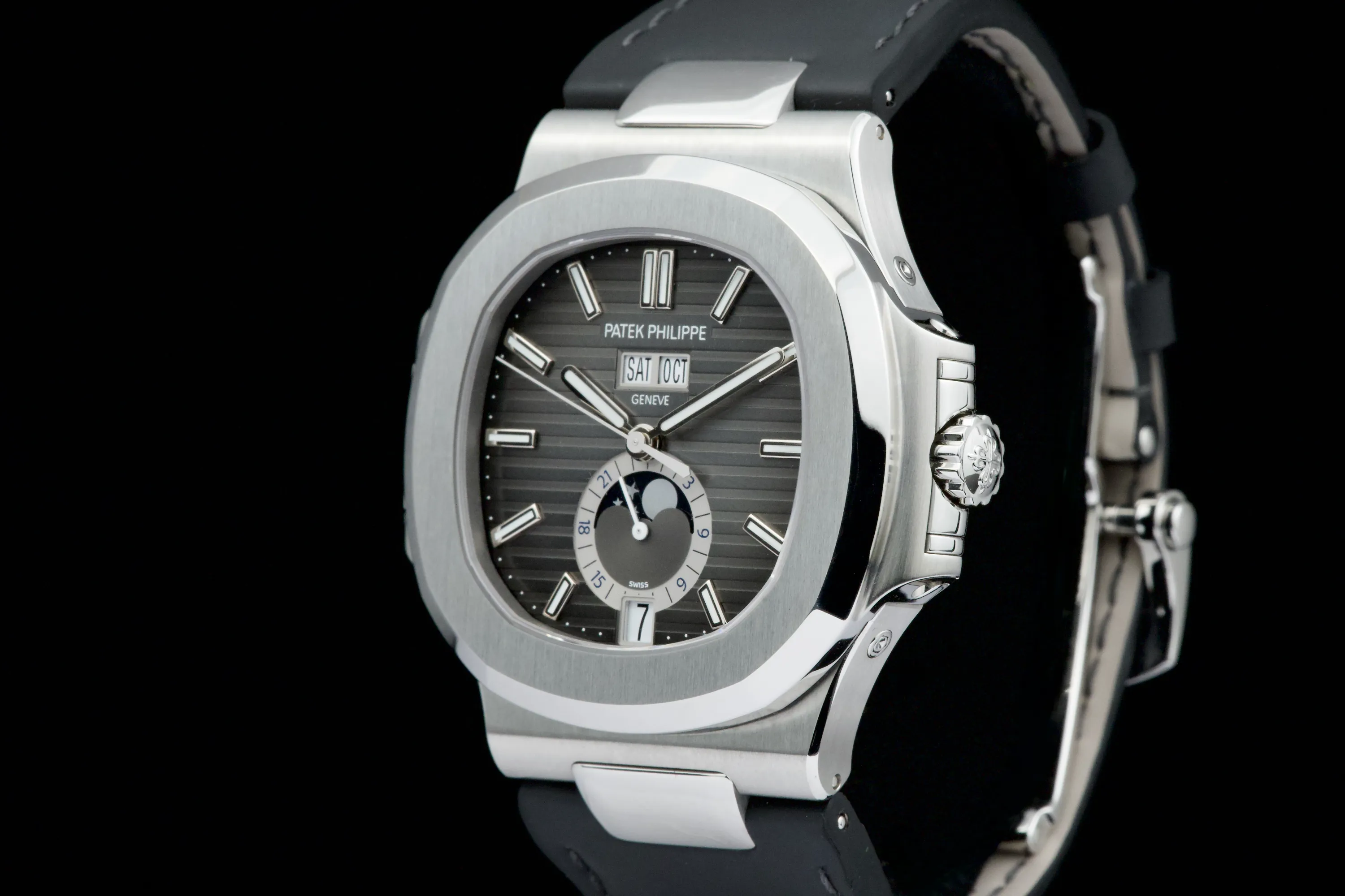 Patek Philippe Nautilus 5726A-001 40.5mm Stainless steel 1