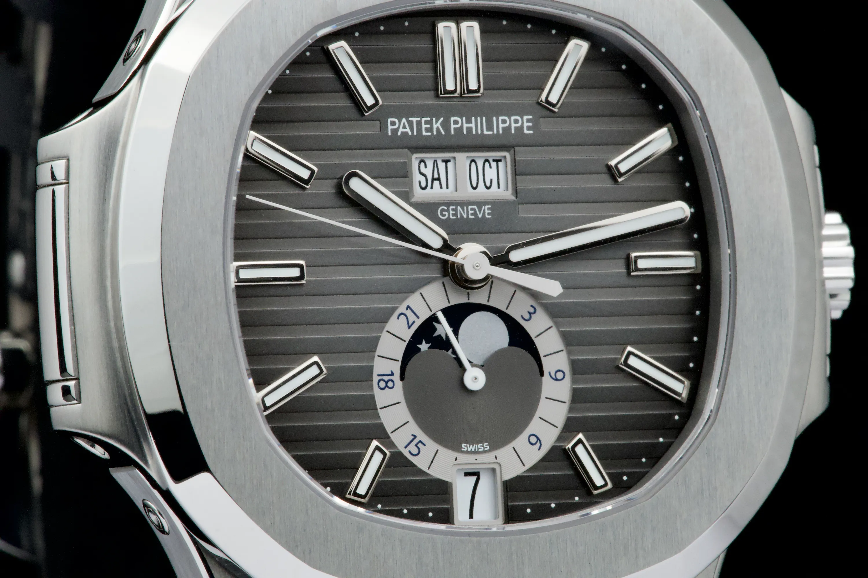 Patek Philippe Nautilus 5726A-001 40.5mm Stainless steel 5