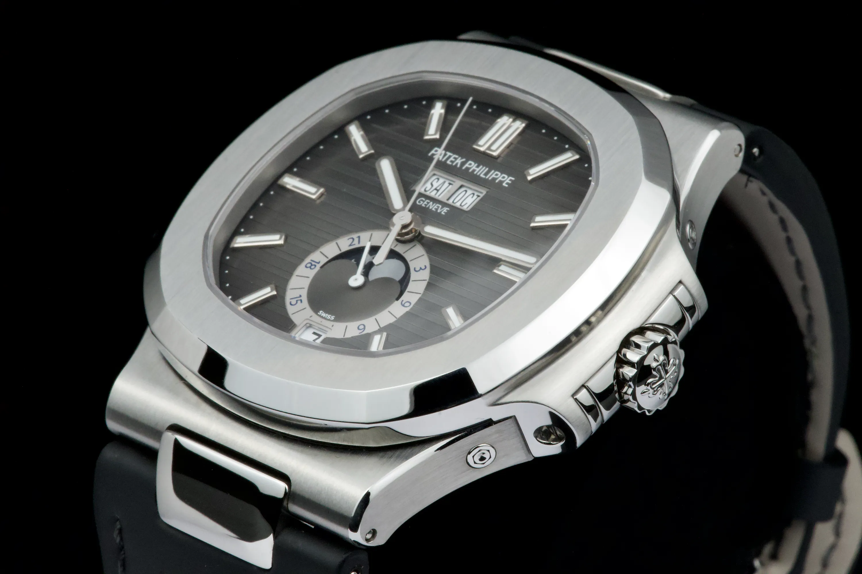 Patek Philippe Nautilus 5726A-001 40.5mm Stainless steel 6