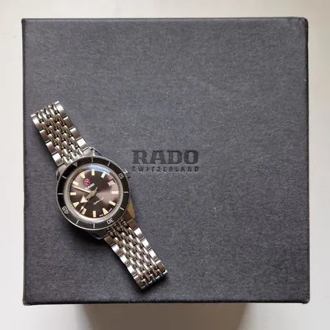 Rado Captain Cook R32500305 37.5mm Brown