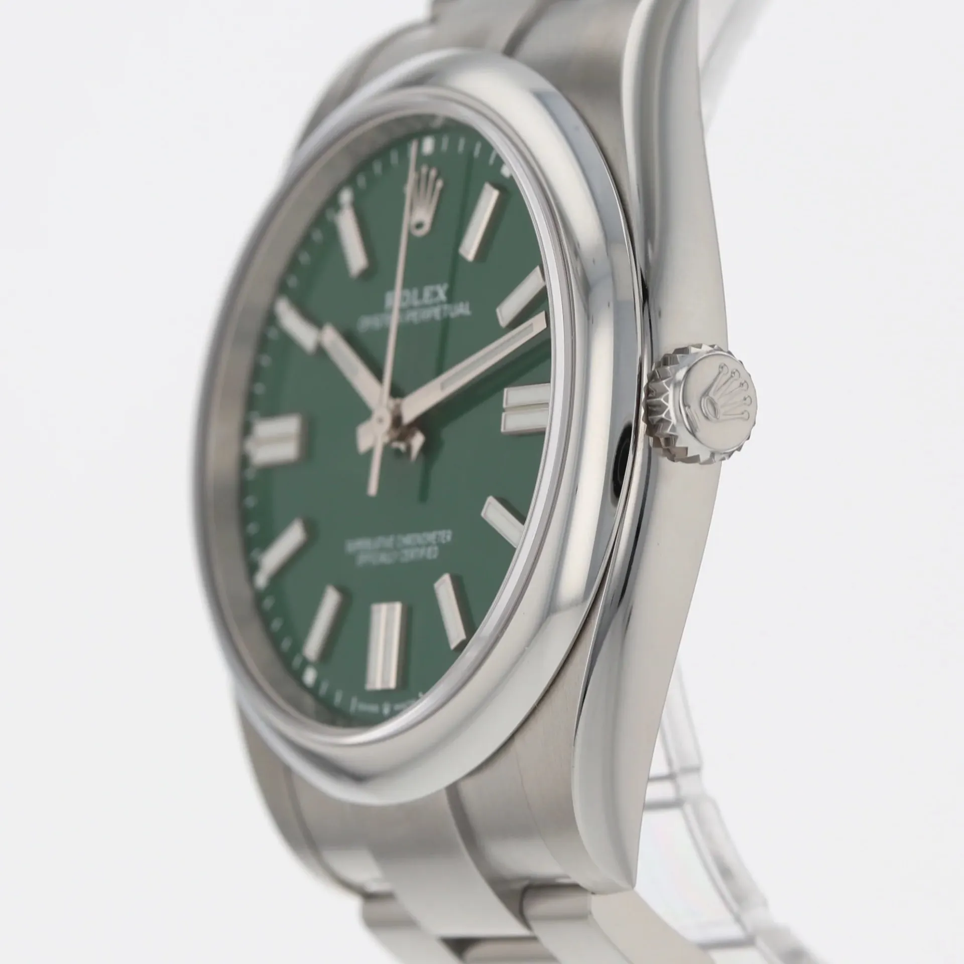 Rolex Oyster Perpetual 124300-0005 41mm Oystersteel Green 1