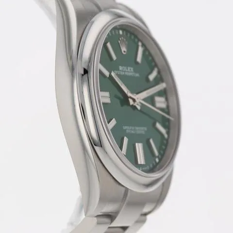 Rolex Oyster Perpetual 124300-0005 41mm Oystersteel Green 4