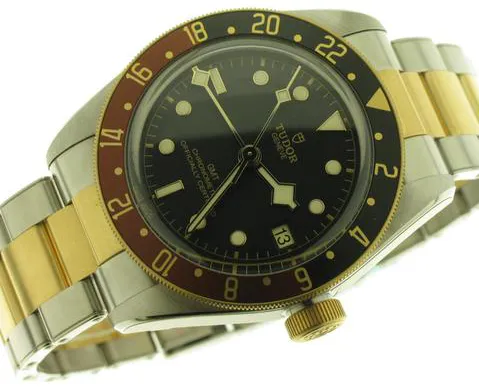 Tudor Black Bay GMT 79833MN-0001 41mm Yellow gold and Stainless steel Black 2