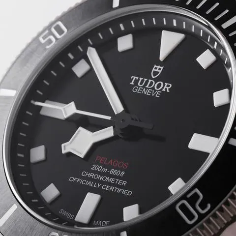 Tudor Pelagos 25407N 39mm Titanium Black 5