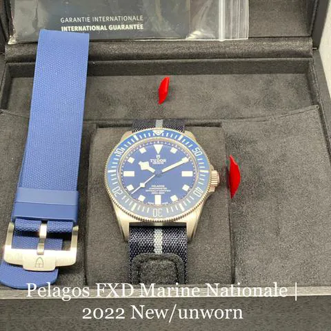 Tudor Pelagos 25707B/22 42mm Titanium Blue