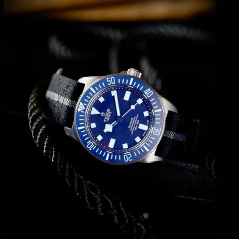 Tudor Pelagos 25707B/22 42mm Titanium Blue 12