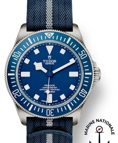 Tudor Pelagos 25707B/22 42mm Titanium Blue 14