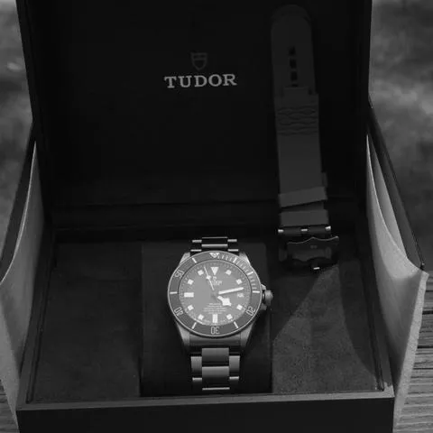 Tudor Pelagos M25600TB-0001 42mm Titanium and Stainless steel Blue 9