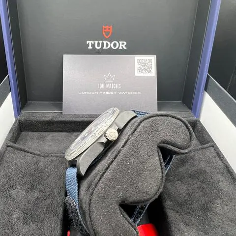 Tudor Pelagos M25707KN-0001 42mm Carbon fiber Blue 2