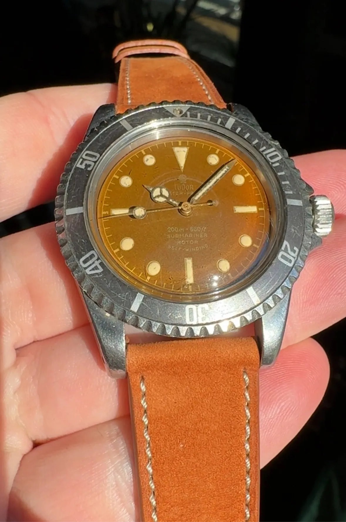 Tudor Submariner 7928 Yellow gold Black 8