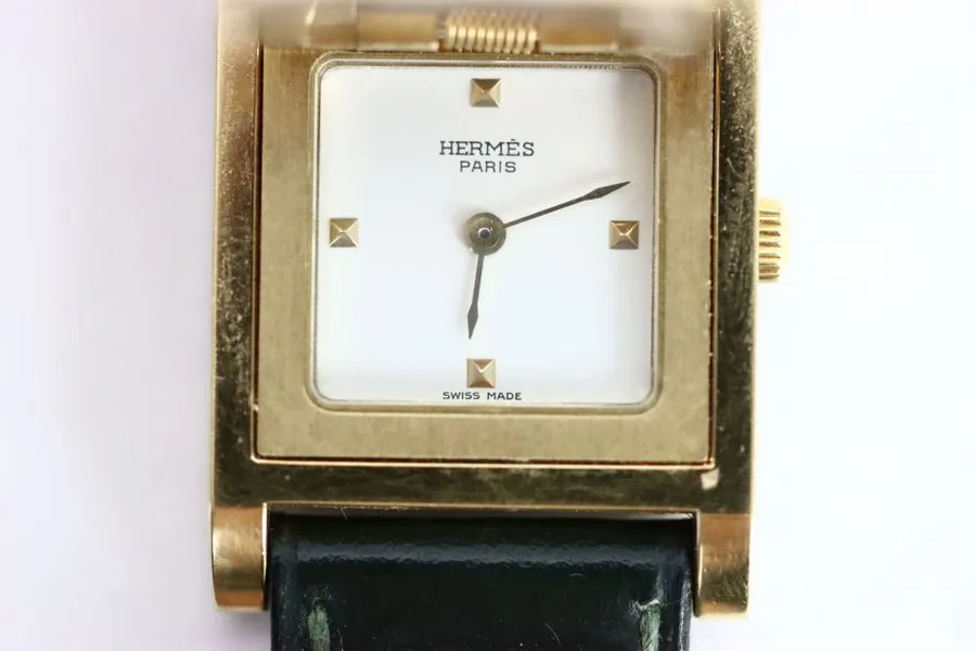 Hermès Médor 32mm Gold-plated White