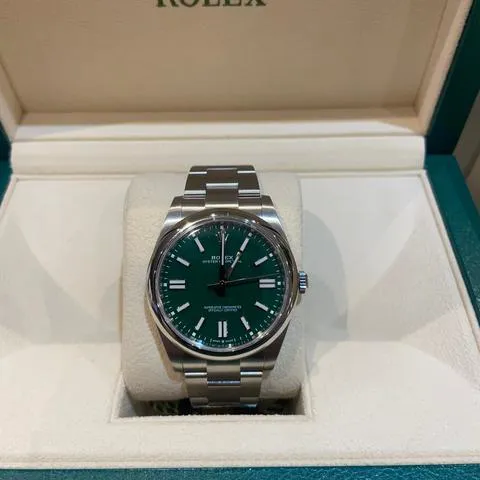 Rolex Oyster Perpetual 41 124300 41mm Stainless steel Green 6