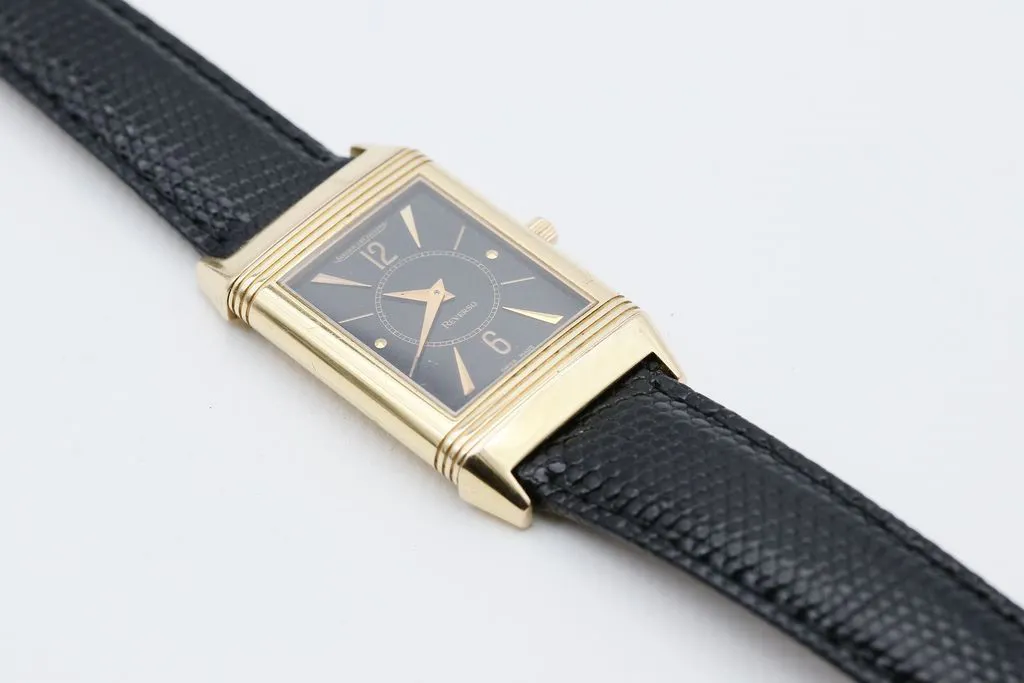 Jaeger-LeCoultre Reverso 18k yellow gold Black