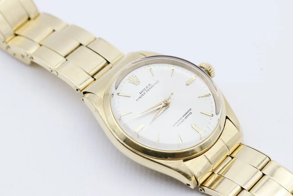 Rolex Oyster Perpetual 34mm 18k yellow gold Silver