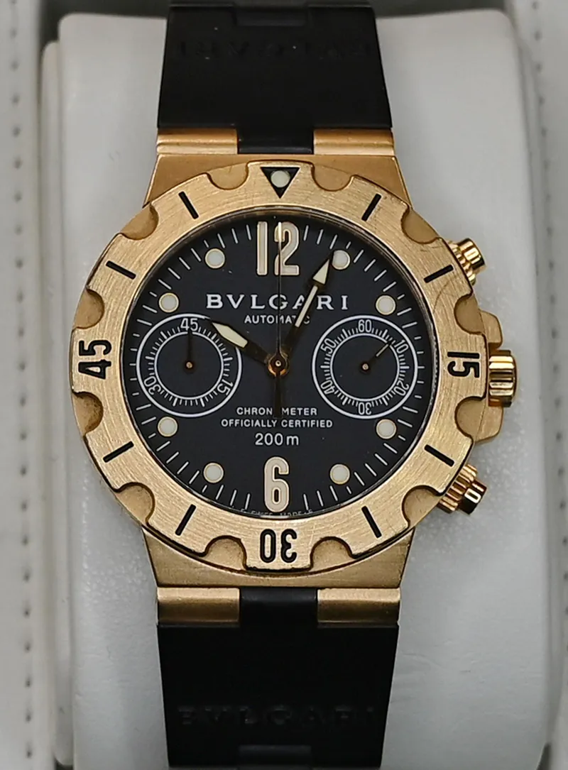 Bulgari Diagono SC 38 G 38mm Yellow gold and 18k yellow gold Black