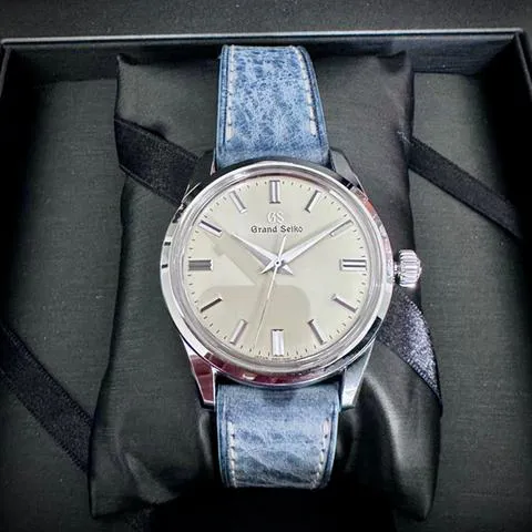 Grand Seiko Elegance SBGW231 37.5mm Stainless steel Champagne