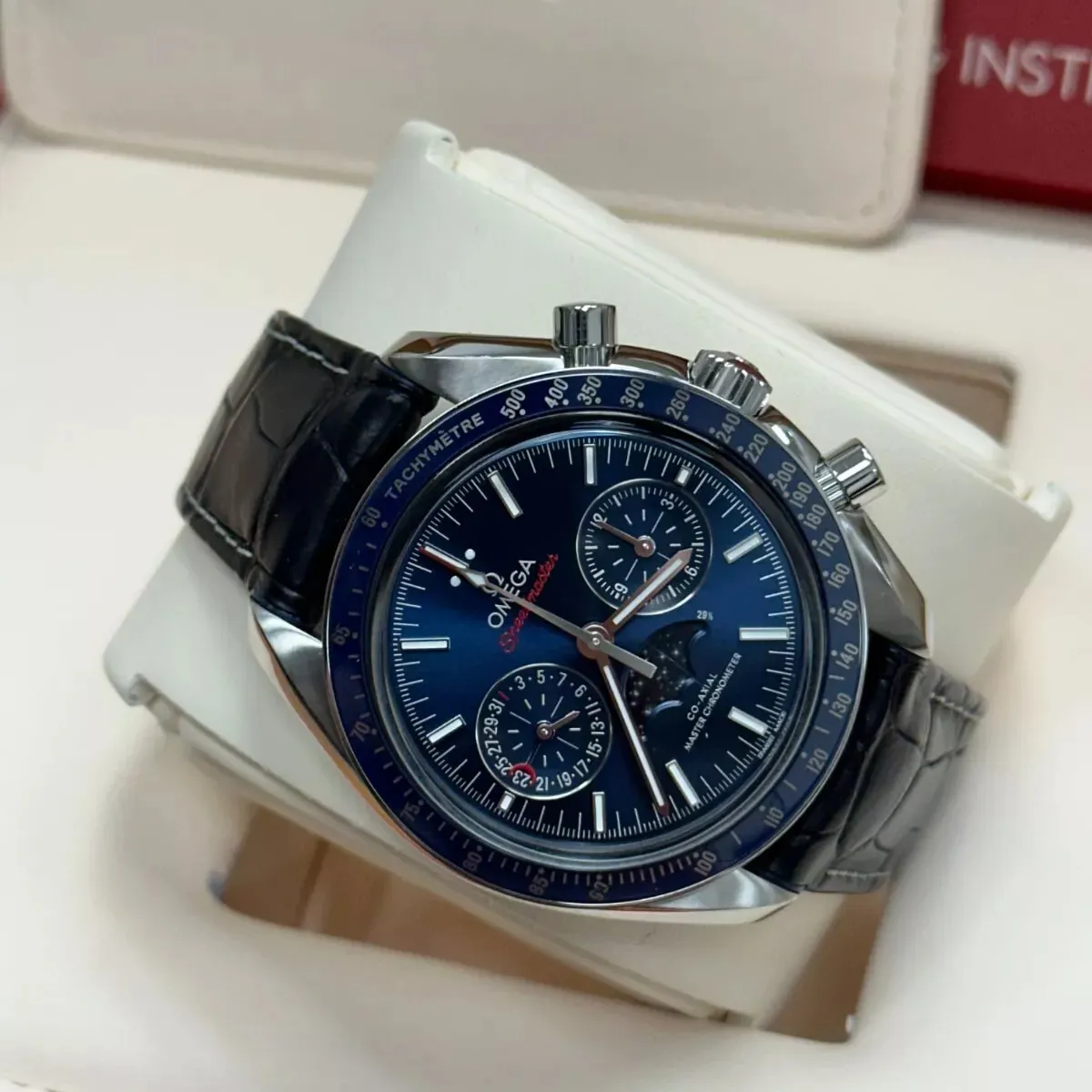 Omega Speedmaster Professional Moonwatch Moonphase 304.33.44.52.03.001 44.25mm Ceramic and Stainless steel Blue 3