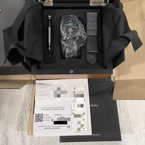 Panerai Luminor GMT Automatic PAM 01661 44mm Carbon fiber Black 6