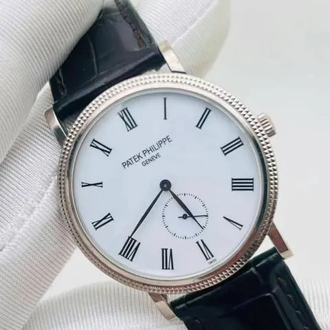 Patek Philippe Calatrava 5119G 36mm White gold White