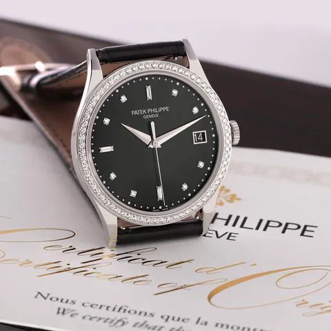 Patek Philippe Calatrava 5297G-001 38mm White gold Black 6