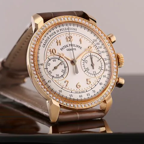 Patek Philippe Chronograph 7150/250R-001 38mm Rose gold White 8