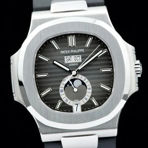 Patek Philippe Nautilus 5726A-001 40.5mm Stainless steel 1