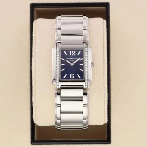 Patek Philippe Twenty~4 4910/1200A-001 25.1mm Stainless steel Blue