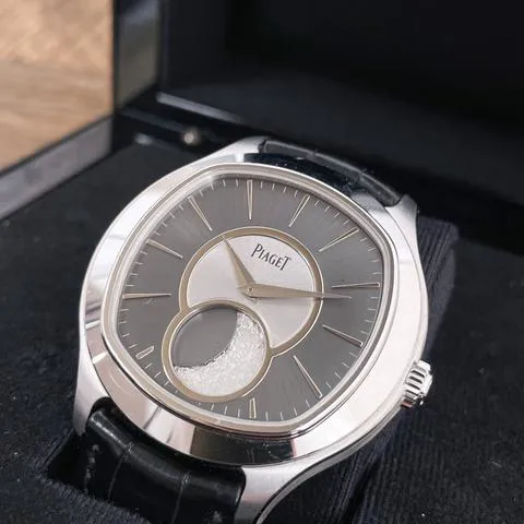 Piaget Emperador G0A34021 46.5mm White gold Gray