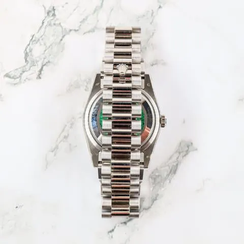 Rolex Day-Date 36 118206 36mm Platinum Mother-of-pearl 4