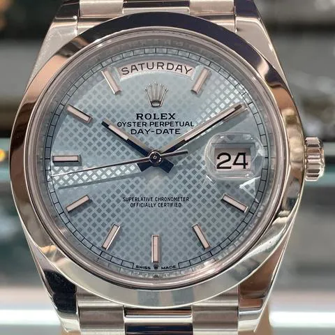 Rolex Day-Date 40 228206 40mm Platinum Blue 3