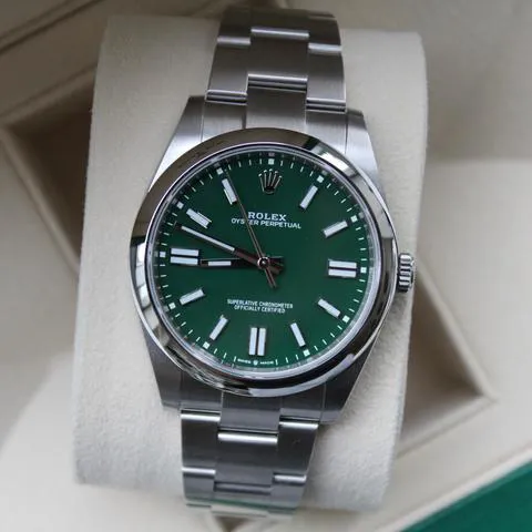 Rolex Oyster Perpetual 41 124300 41mm Stainless steel Green 3