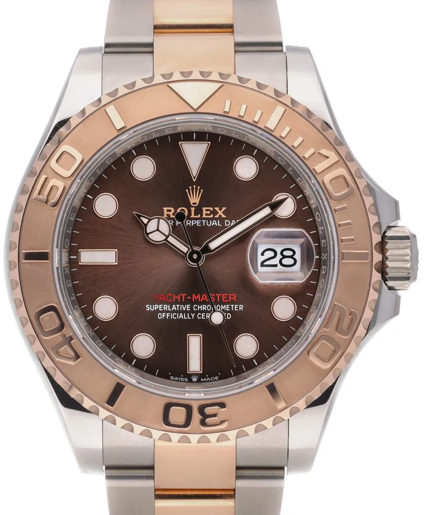 Rolex Yacht-Master 40 126621 40mm Rose gold and Stainless steel Brown