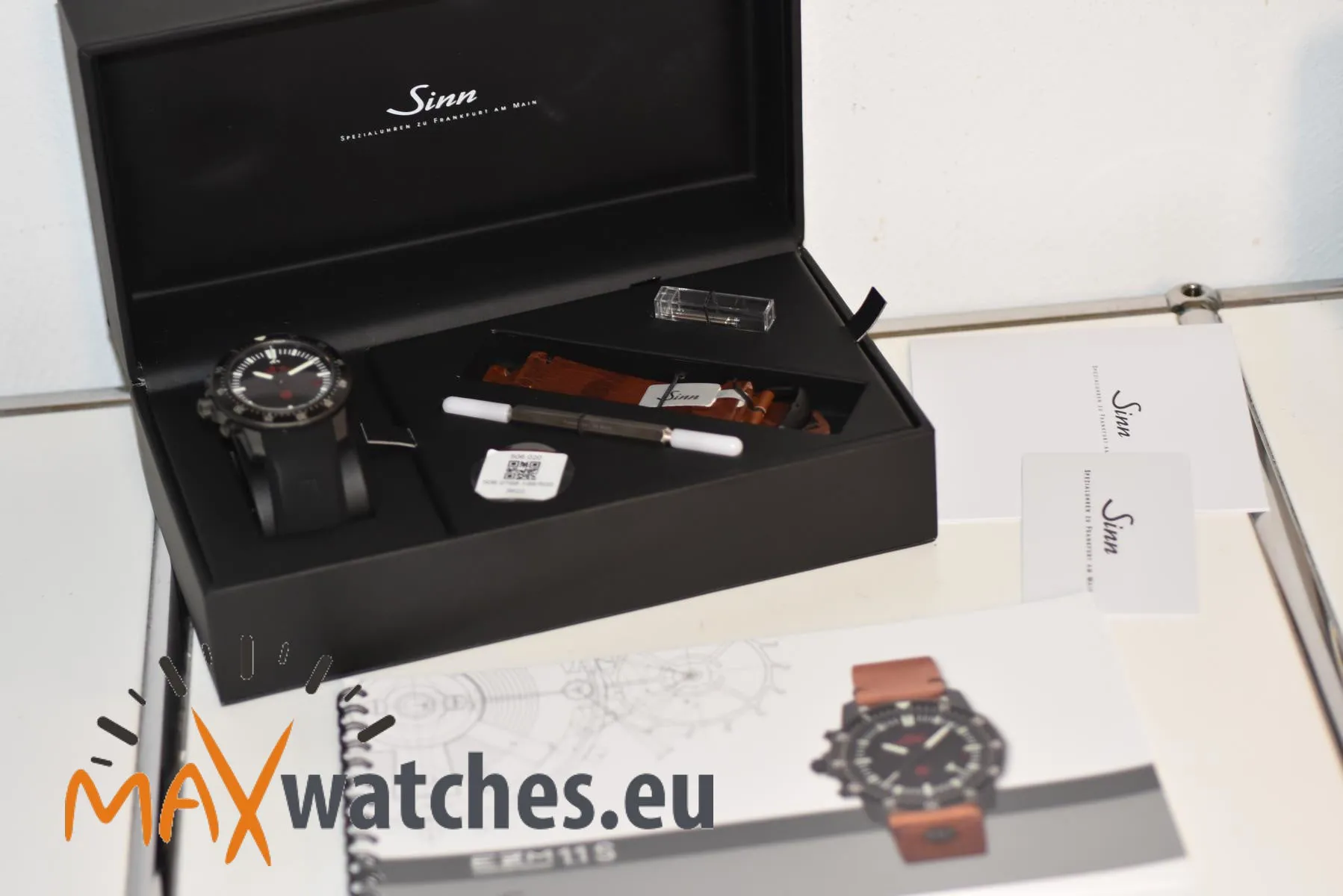 Sinn 506.020 44mm Stainless steel Black 10