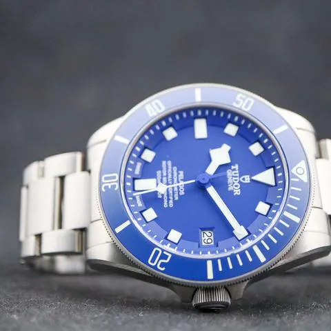 Tudor Pelagos 25600TB 42mm Titanium Blue 4