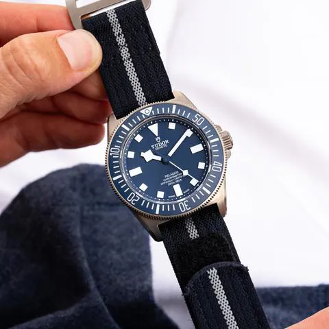 Tudor Pelagos 25707B/24 42mm Titanium Blue 7