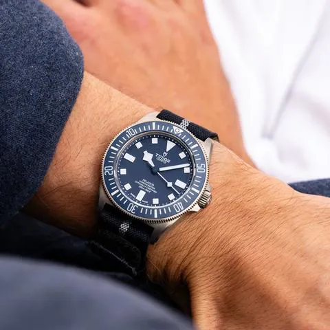 Tudor Pelagos 25707B/24 42mm Titanium Blue 10