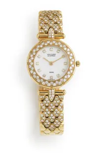 Van Cleef & Arpels Classique 13607 18k Gold