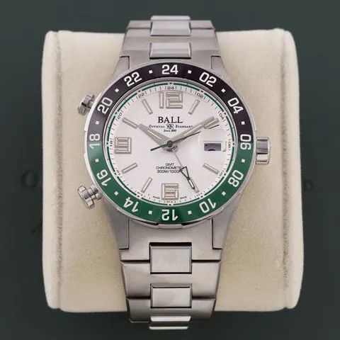 Ball Roadmaster DG3038A-S3C-WH 40mm Titanium White