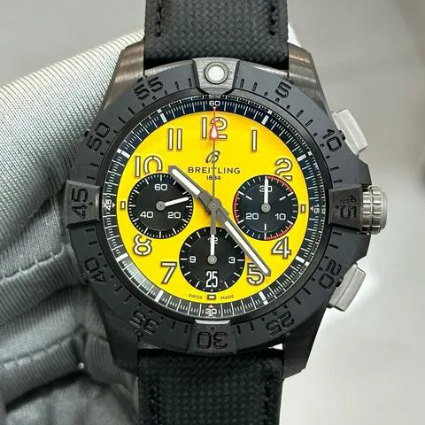 Breitling Avenger SB0147101I1X2 44mm Black ceramic Yellow