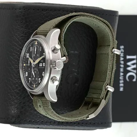 IWC Pilot IW387901 41mm Stainless steel Black 2