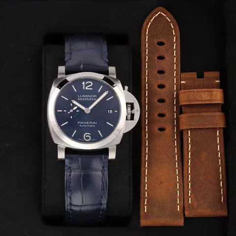 Panerai Luminor PAM 01270 40mm Stainless steel Blue