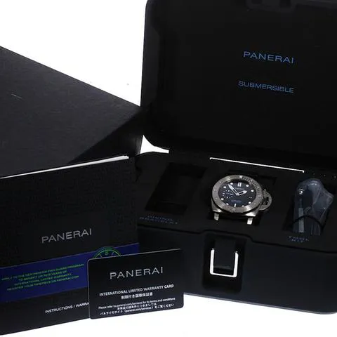 Panerai Submersible PAM 01305 47mm Titanium Black 1