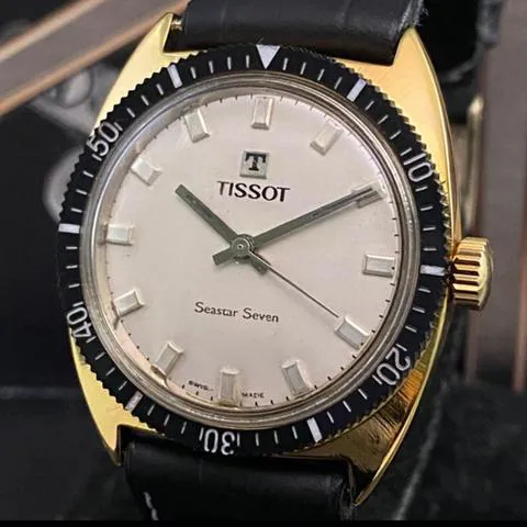 Tissot Seastar 33mm Yellow gold and Stainless steel White