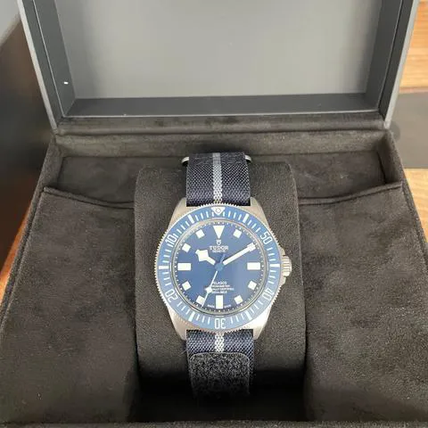 Tudor Pelagos 25707B/24 42mm Titanium Blue 3