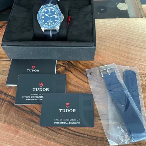 Tudor Pelagos 25707B/24 42mm Titanium Blue 9