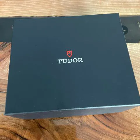 Tudor Pelagos 25707B/24 42mm Titanium Blue 10